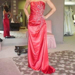 Red Pageant Prom Stephen Yearick Gown Fancy Dress